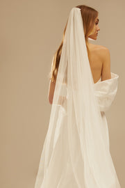 Carlisle Veil